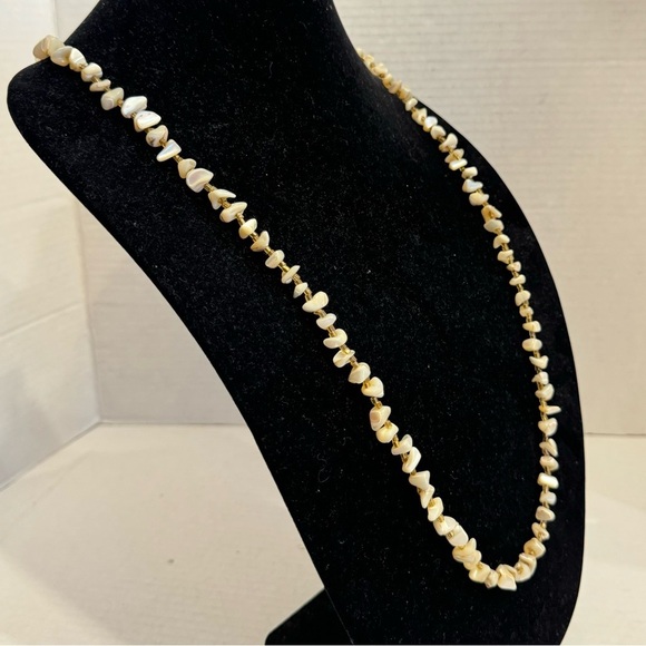 Vintage Artisan Mother of Pearl and Beaded Butterscotch Necklace Handmade - Picture 6 of 16